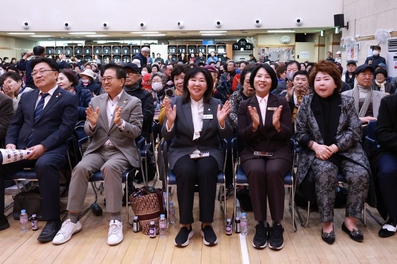 '사)코리아가수협회 광주지부 힐링콘서트' 게시글의 사진(4)