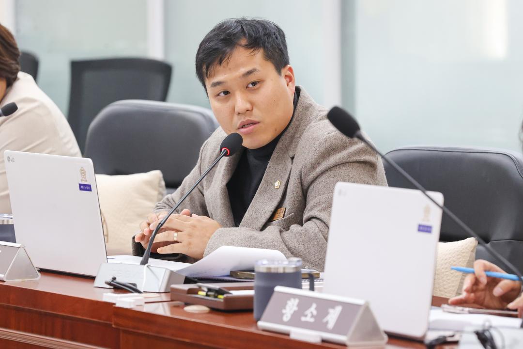 '광주시의회 월례회의 및 시정 현안사항 보고회' 게시글의 사진(8)