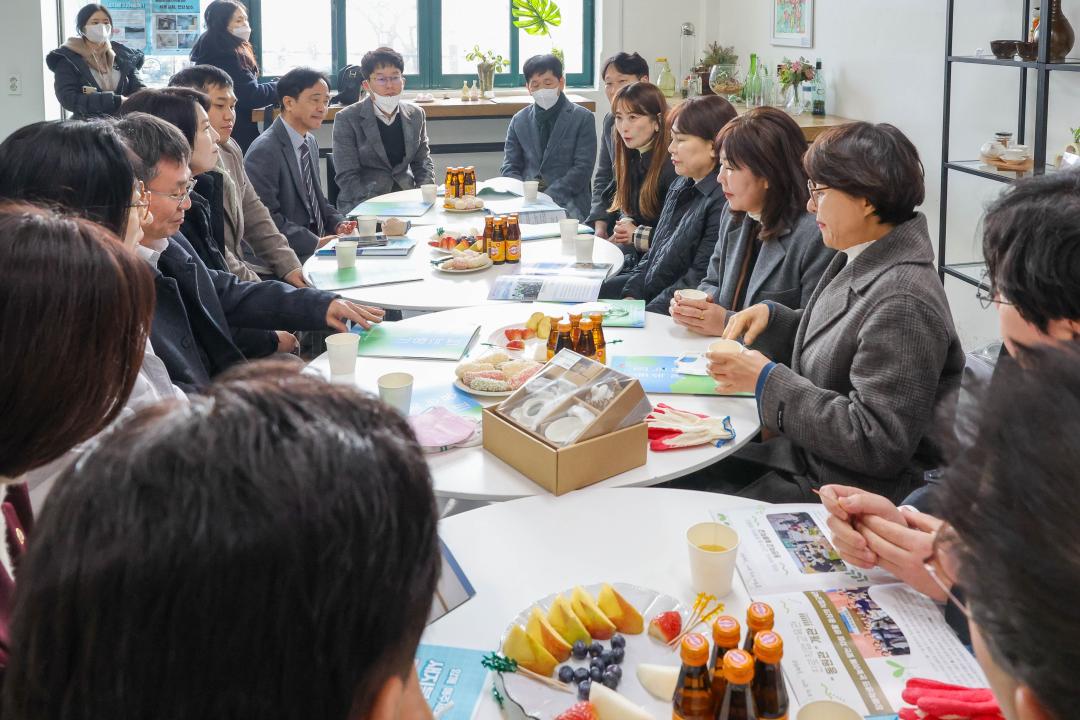 '광주시의회 설명절 전통시장 장보기 및 복지시설 위문' 게시글의 사진(26)